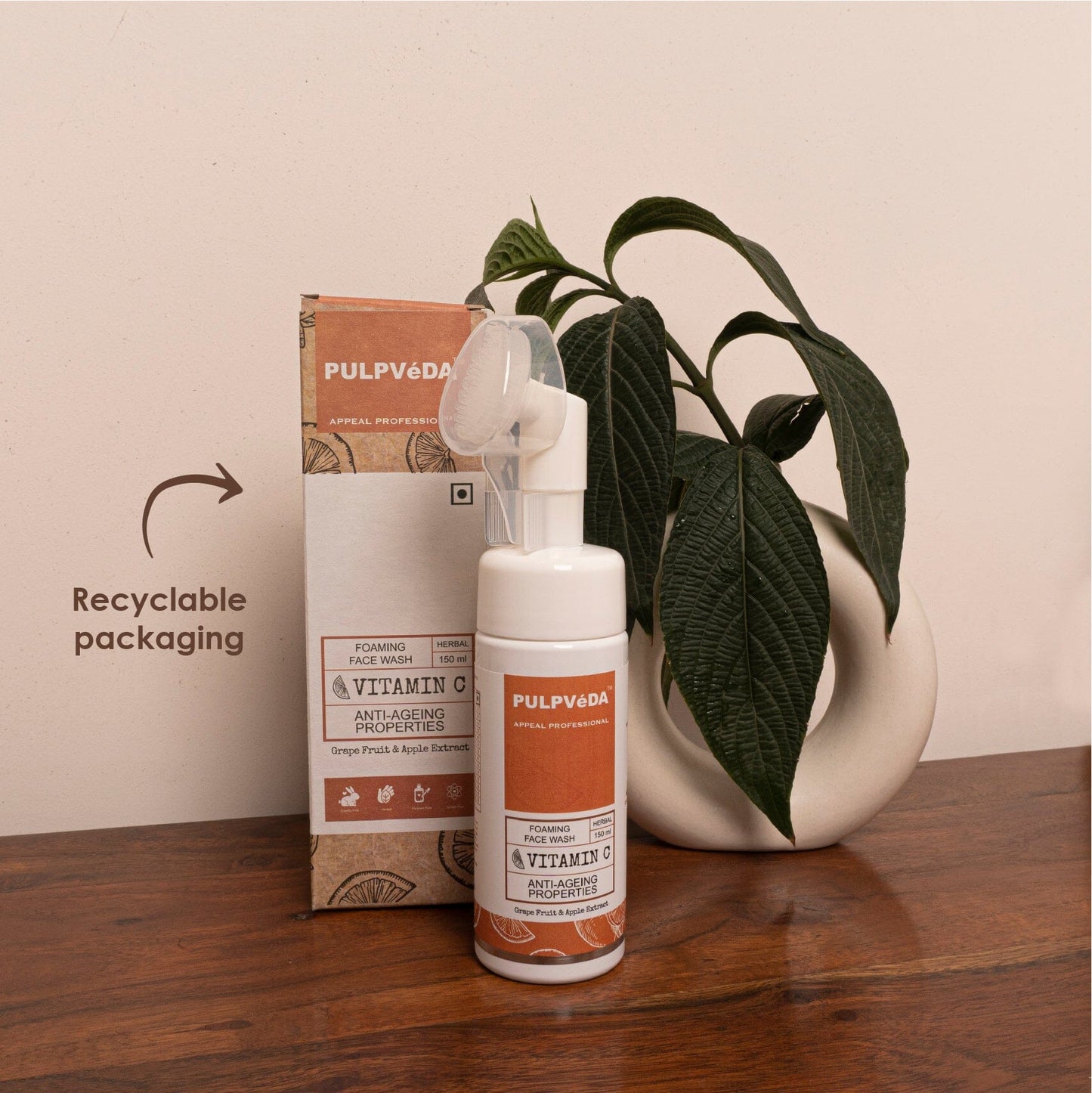 VITAMIN C FOAMING FACE WASH WITH GRAPEFRUIT & APPLE 150ml Health & Beauty Pulpvéda